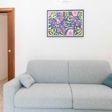 شقة Colourful Flat San Donato تورينو المظهر الخارجي الصورة