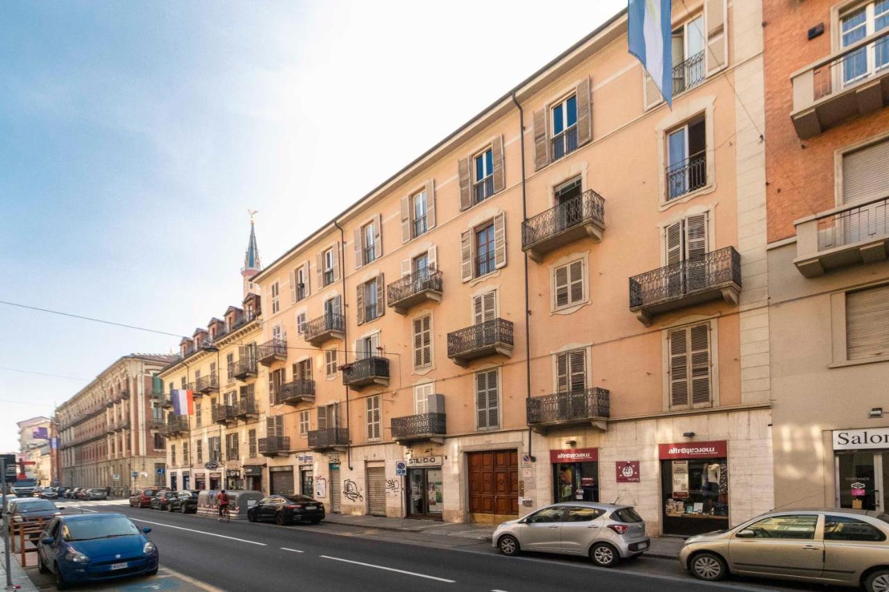 شقة Colourful Flat San Donato تورينو المظهر الخارجي الصورة